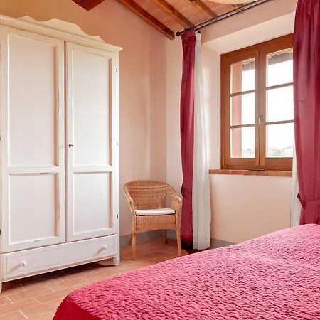 Il Borgo Delle فيلة