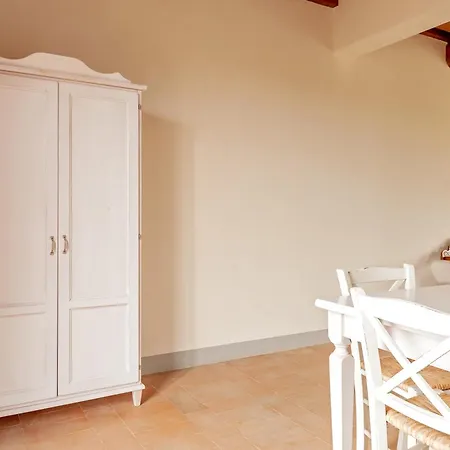 Il Borgo Delle فيلة