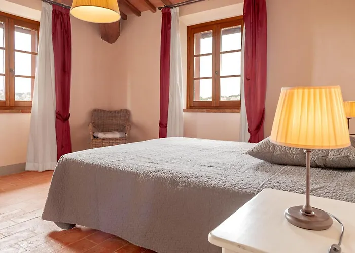 Il Borgo Delle * Palaia